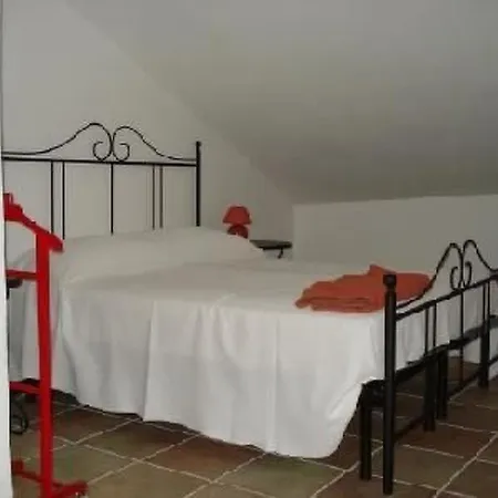Rote Rose By Interhome Appartement Brusasco
