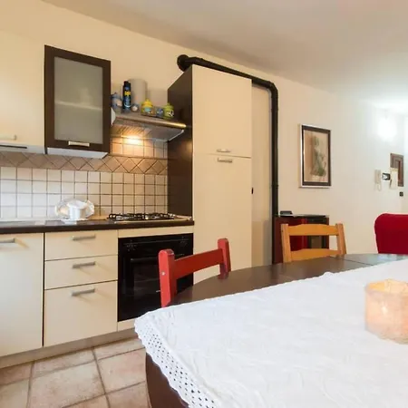 Rote Rose By Interhome